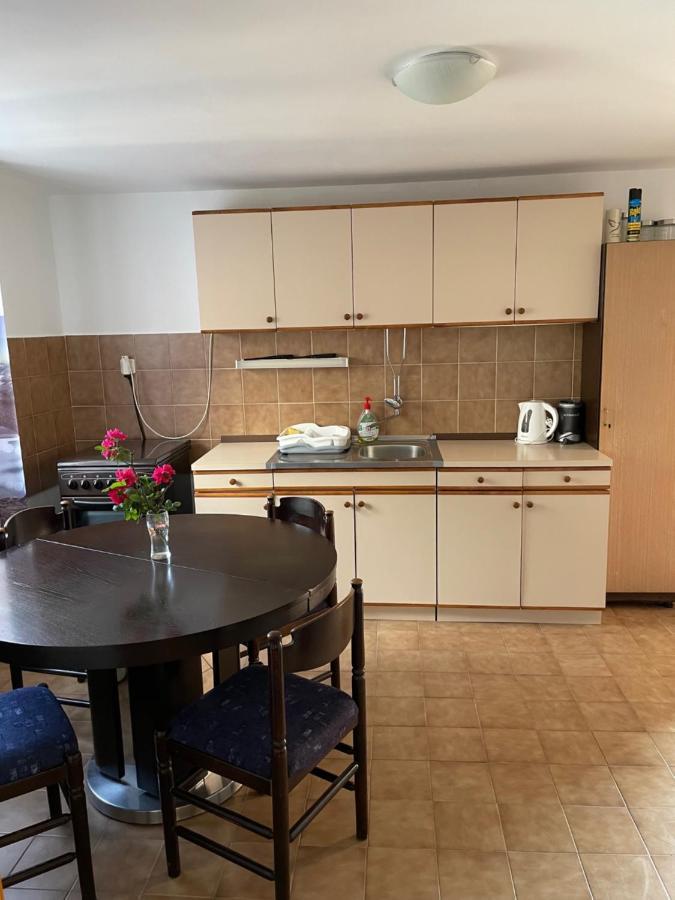 Holiday Home Noeli & Diego Karlobag Extérieur photo